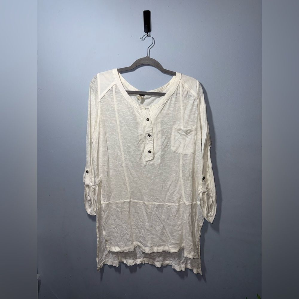 We the free Ivory Women’s Hi Low Top size XS GUC
